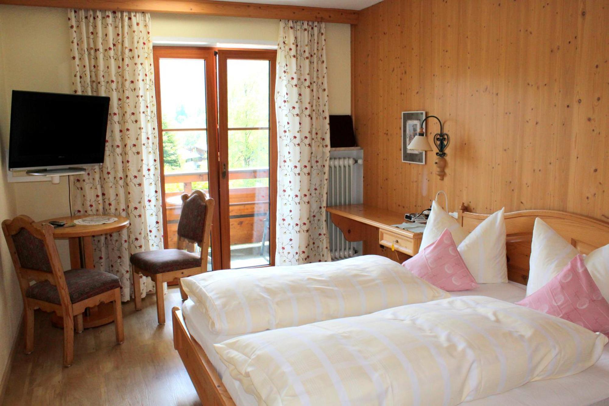 Hotel Georgenhof Шёнау-ам-Кёнигсзе Экстерьер фото